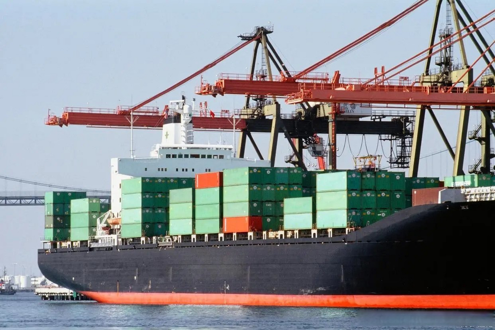 內(nèi)貿(mào)集裝箱海運全方位指南